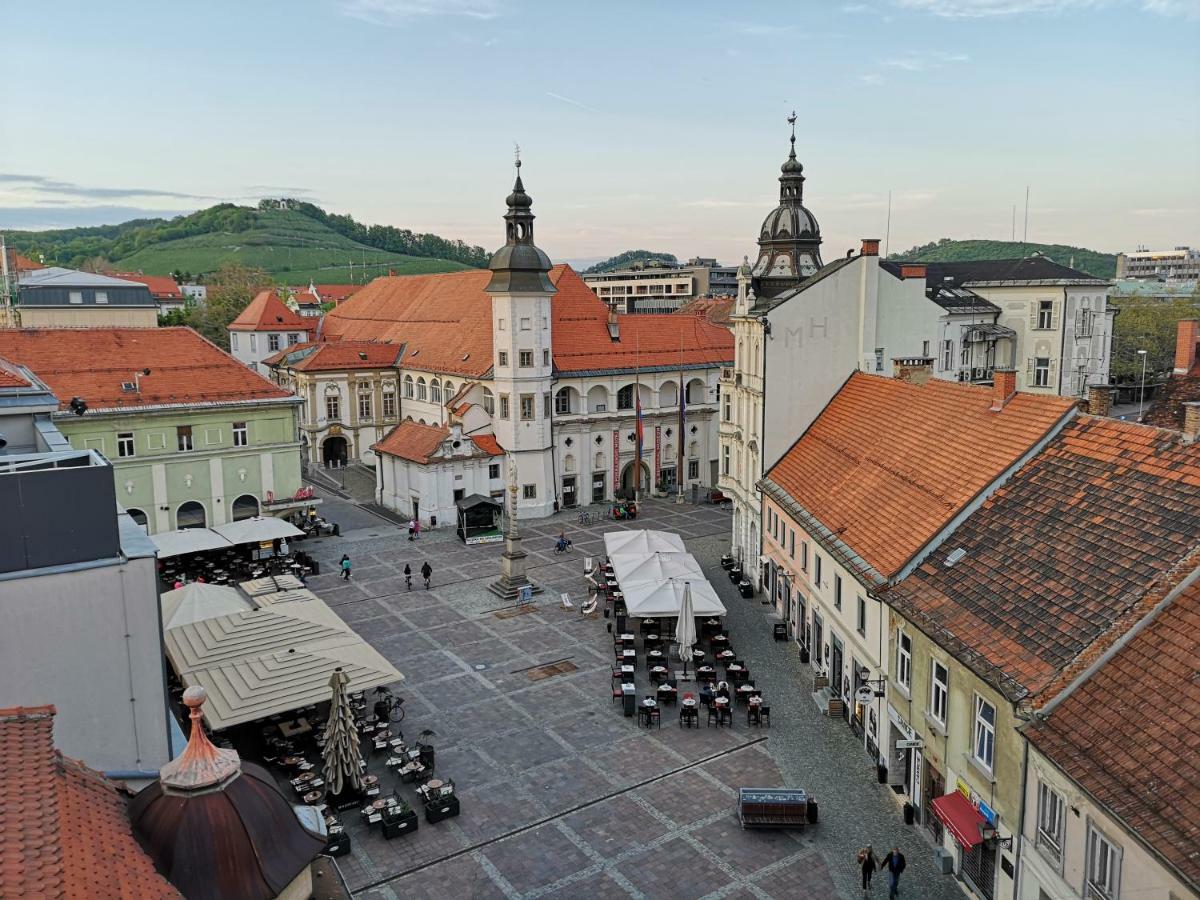 Modern Studio In The Heart Of The City Maribor Buitenkant foto